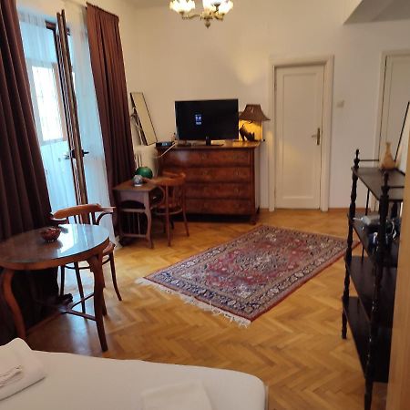 Accommodation Ateneu Palace Bucharest Exterior photo